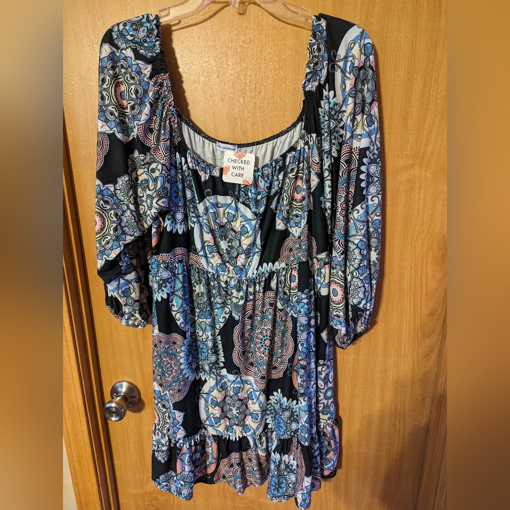 Egy California Medallion Baby Doll Top NWT 2x